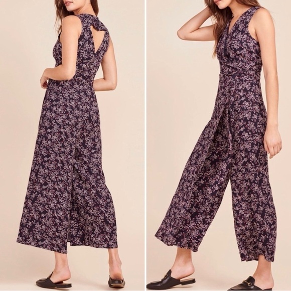 ✨NWT✨Jack by BB Dakota Swish Swish Floral Ditsy Navy Wrap Jumpsuit Women Size 6 - Picture 1 of 16